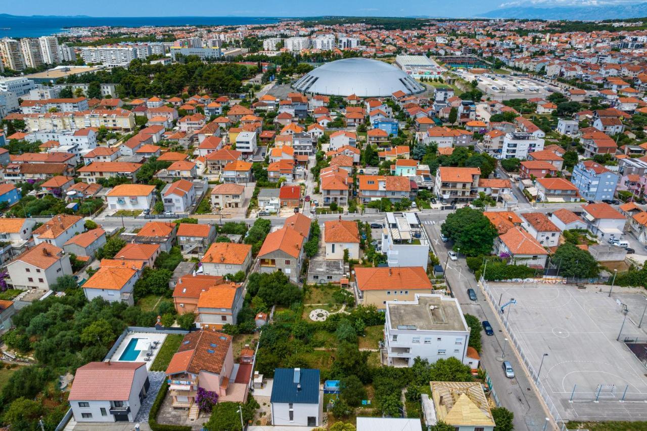 Holiday House Vito زادار المظهر الخارجي الصورة
